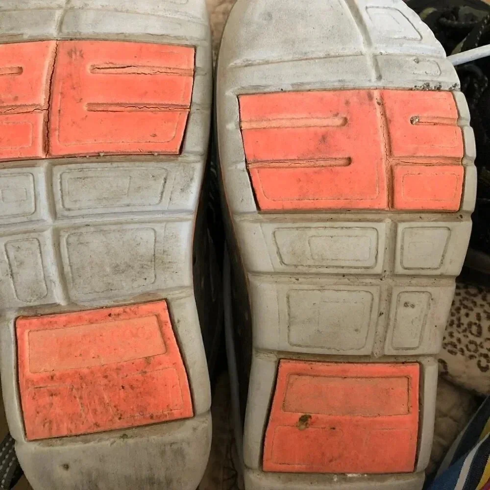 London Fog Gray Orange Plastic Shoe